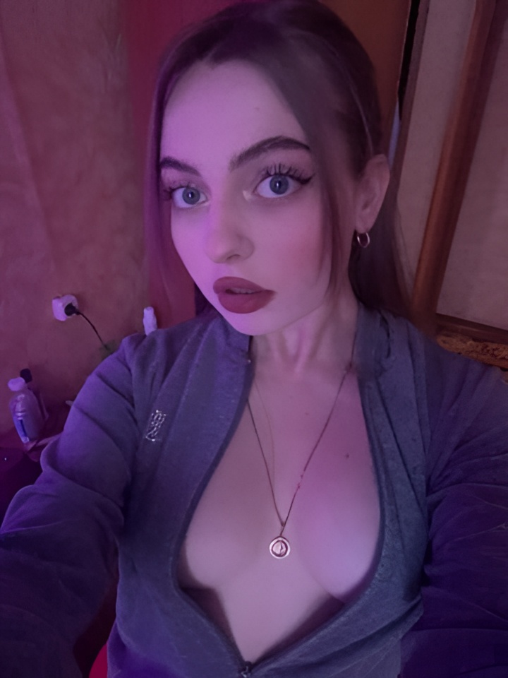 Индивидуалка Алена, доступна для личного знакомства от 10000 руб