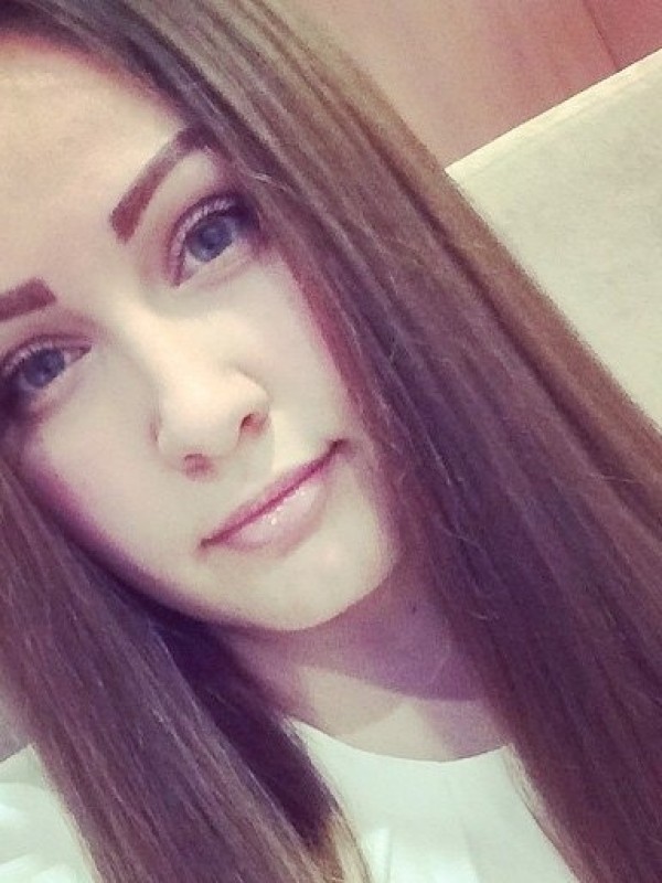 Ангелина привлекательная девушка из Кингисеппа цена от 3500 руб